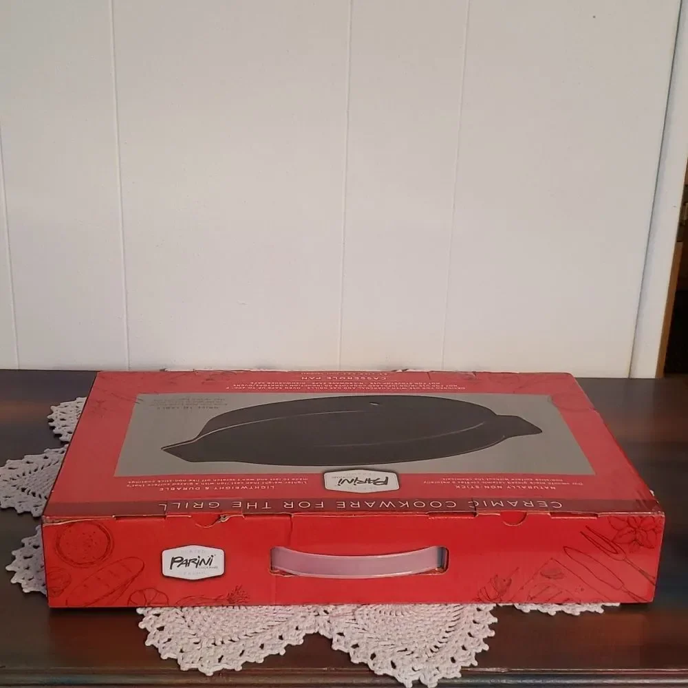 New in Box Parini Glazed Ceramic Casserole Pan